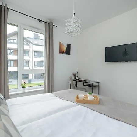 Apartament Z Klimatyzacja I Parkingiem By Renters Prestige 비엘리치카