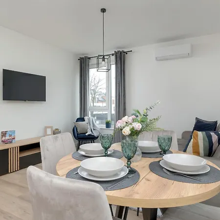 아파트 Apartament Z Klimatyzacja I Parkingiem By Renters Prestige